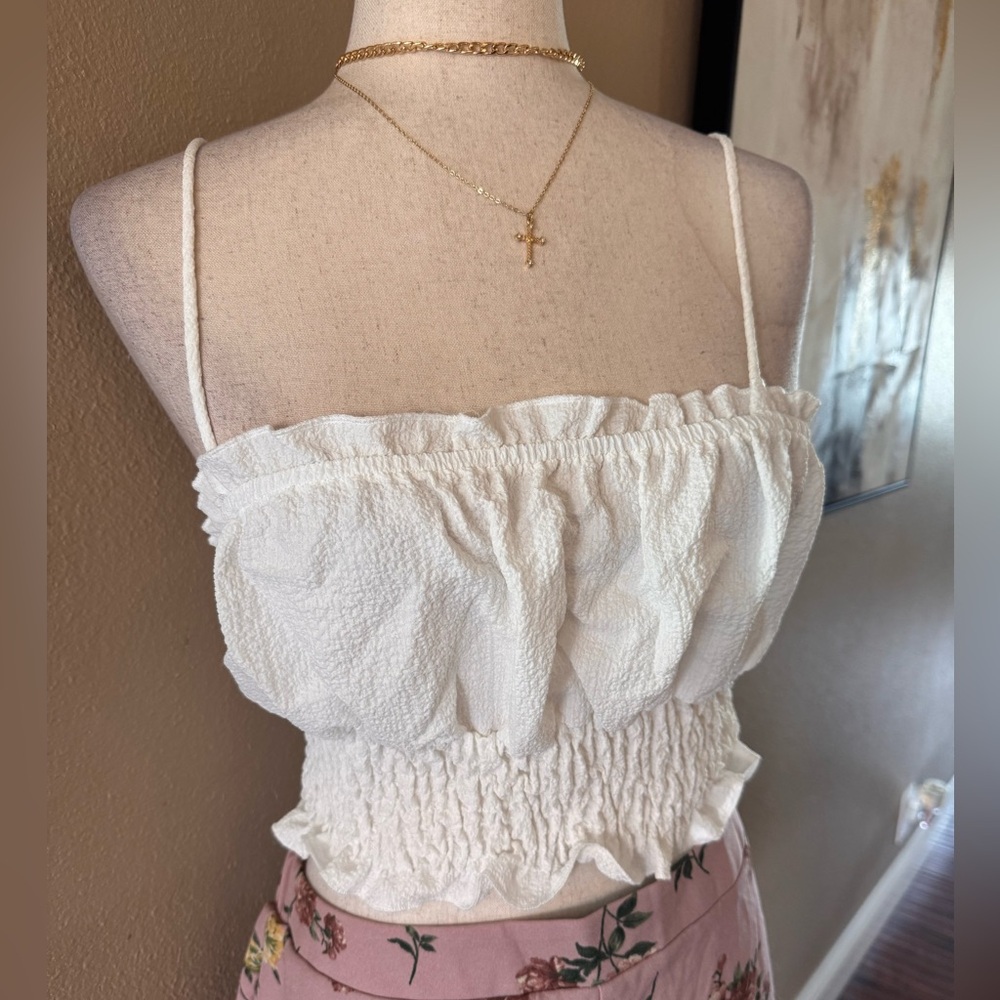 Crop cami shirred top in white